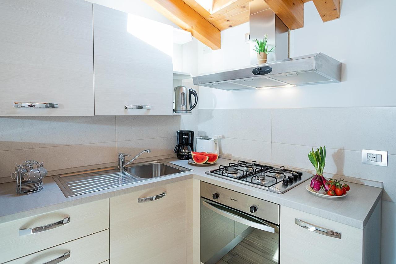 Casa Rossa - Regarda Travel Villa Bardolino Ngoại thất bức ảnh