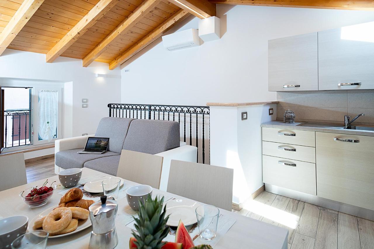 Casa Rossa - Regarda Travel Villa Bardolino Ngoại thất bức ảnh